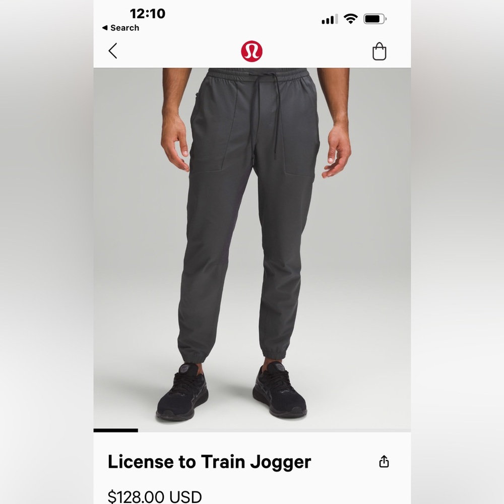 Men’s joggers in excellent condition in graphite grey.